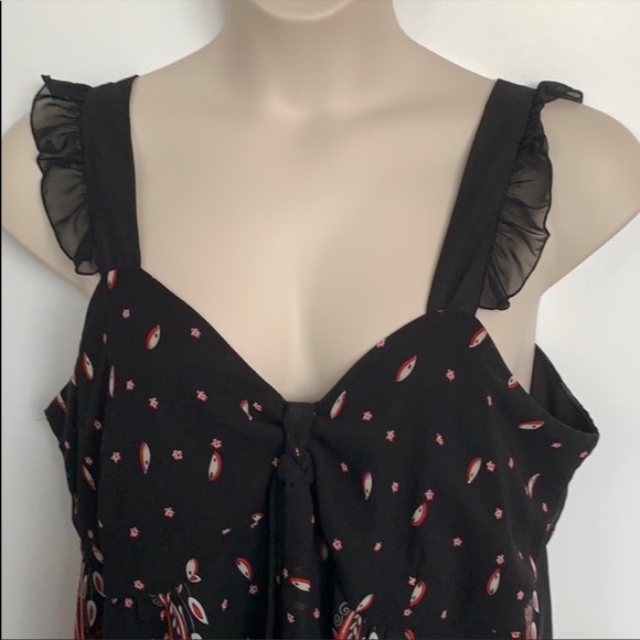 Penningtons Lined Frill Elastic Back V Blouse, 1X - Picture 2 of 11